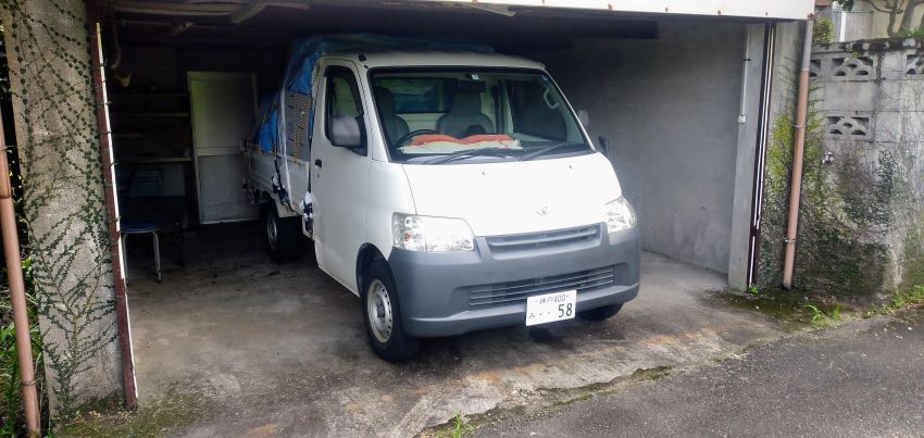 Loaded truck arrived in Kyushu